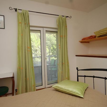 Seaside Secluded Apartments Cove Karkavac - Scedro, Hvar - 8801 Jelsa  Room photo